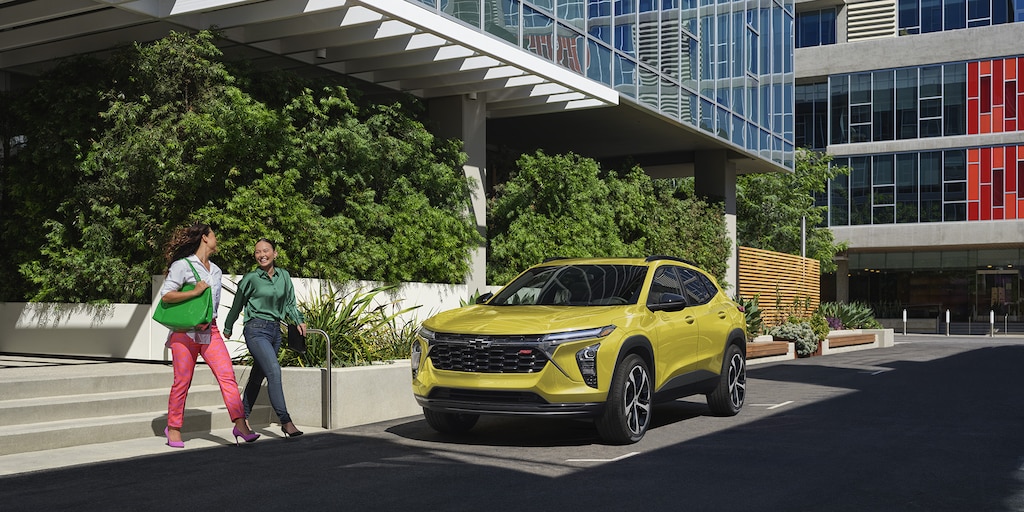 Nueva Chevrolet Trax 2025, SUV exclusiva con líneas deportivas y elegantes